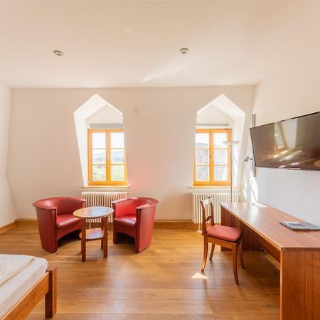 Biohotel Stiftsgut Wilhelmsgluecksbrunn Creuzburg 외부 사진