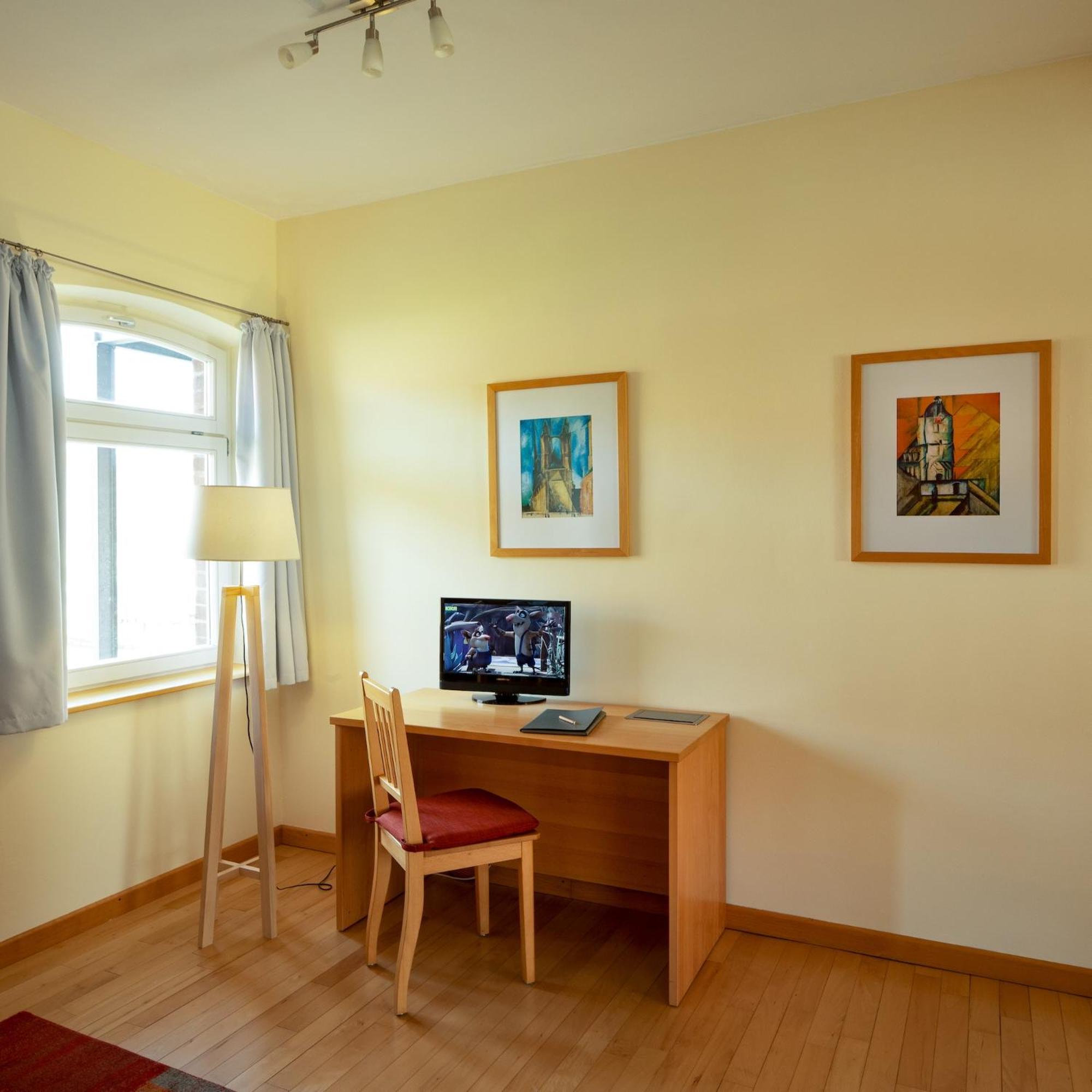 Biohotel Stiftsgut Wilhelmsgluecksbrunn Creuzburg 외부 사진