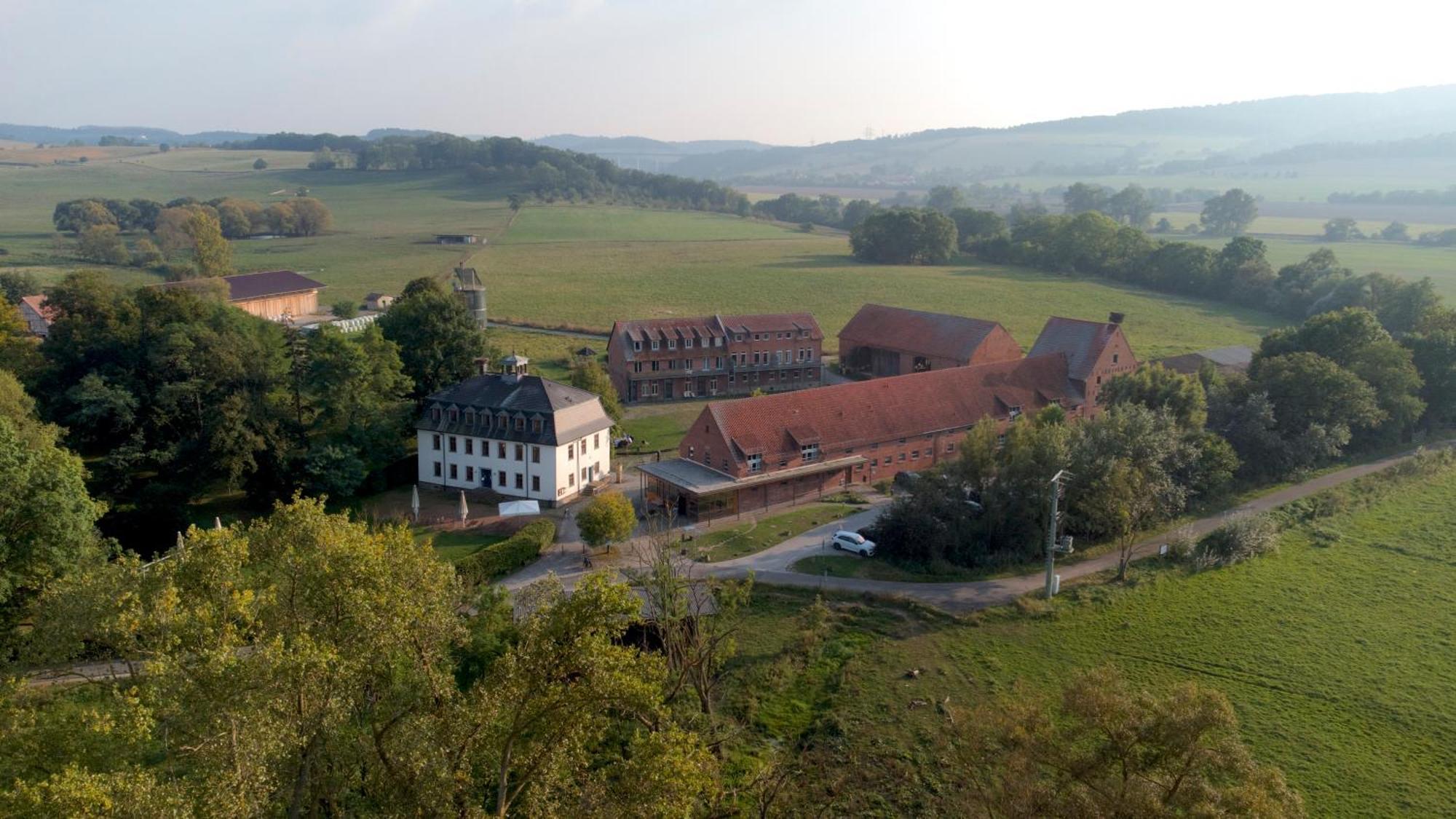 Biohotel Stiftsgut Wilhelmsgluecksbrunn Creuzburg 외부 사진