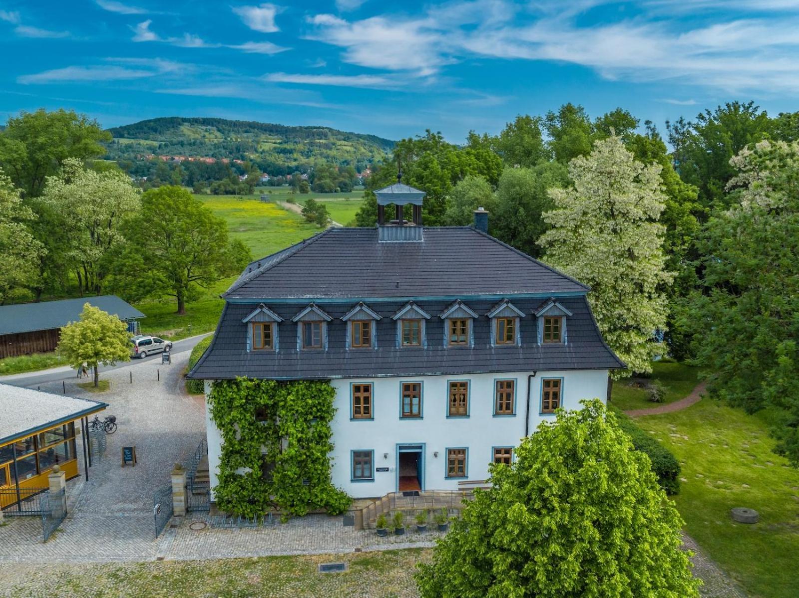 Biohotel Stiftsgut Wilhelmsgluecksbrunn Creuzburg 외부 사진
