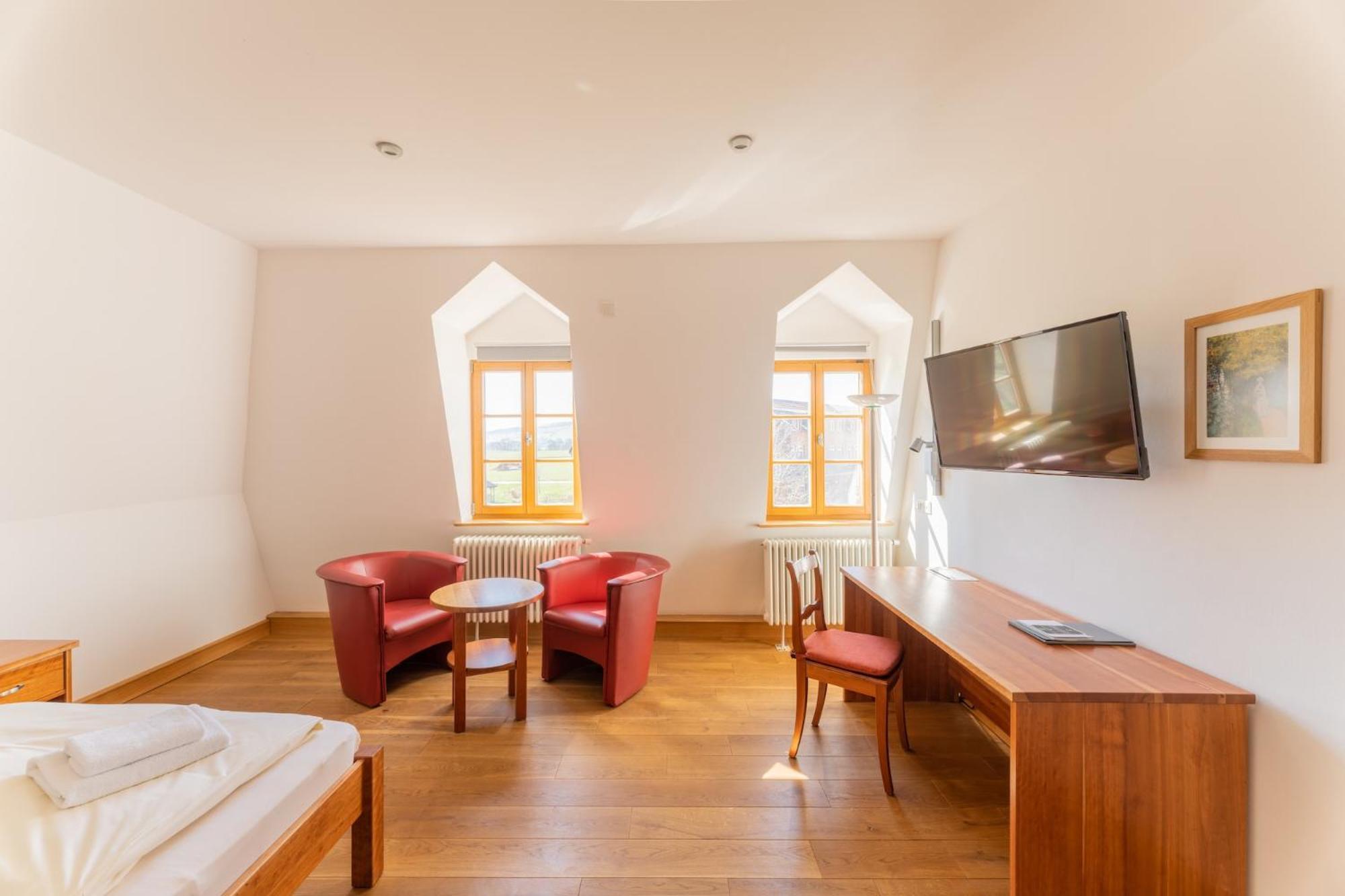 Biohotel Stiftsgut Wilhelmsgluecksbrunn Creuzburg 외부 사진